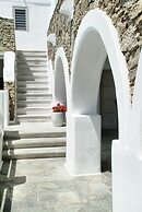 Paola's Town Boutique Hotel