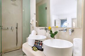 Paola's Town Boutique Hotel