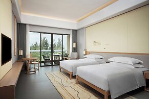 Sheraton Maoming Romantic Beach Resort