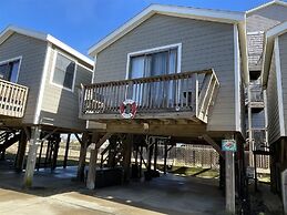 35 Sea Seitz 1 Bedroom Condo by RedAwning