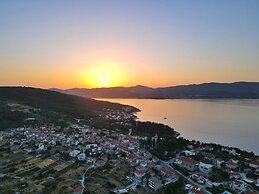 Holiday Home Nino With Amazing Swimming Pool