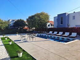 Holiday Home Nino With Amazing Swimming Pool