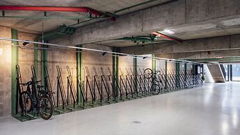 Charlie Porto Alegre Praça 4