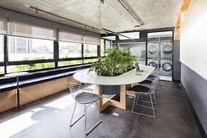 Charlie Porto Alegre Praça 4