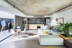 Charlie Porto Alegre Praça 4