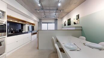 Charlie Porto Alegre Praça 4