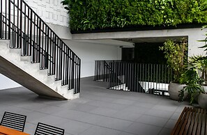 Charlie Porto Alegre Praça 4