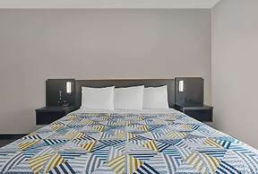 Motel 6 Monahans, TX