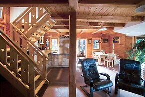 Chalet Podgorje With Pool