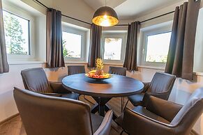 Tevini Boutique Suites by we rent