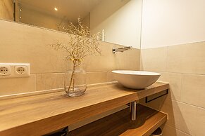 Tevini Boutique Suites by we rent