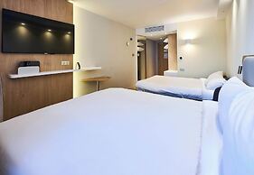 B&B HOTEL Deauville-Touques