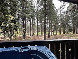 Timbers 6 Updated and Pet-Friendly, Private Jacuzzi, Private Garage by