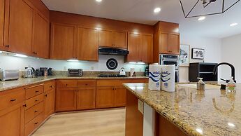 Timbers 6 Updated and Pet-Friendly, Private Jacuzzi, Private Garage by