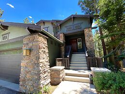 Timbers 6 Updated and Pet-Friendly, Private Jacuzzi, Private Garage by