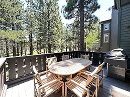Timbers 6 Updated and Pet-Friendly, Private Jacuzzi, Private Garage by