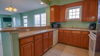 Americana Princess Suites and Condos