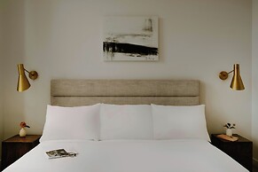 Sonder by Marriott Bonvoy The Witherspoon Apartments Center City