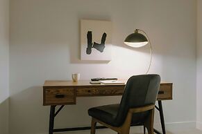 Sonder by Marriott Bonvoy The Witherspoon Apartments Center City