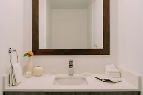 Sonder by Marriott Bonvoy The Witherspoon Apartments Center City