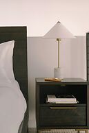 Sonder by Marriott Bonvoy The Witherspoon Apartments Center City