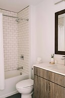 Sonder by Marriott Bonvoy The Witherspoon Apartments Center City