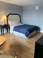 Choice Inn by the Falls