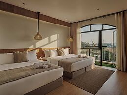 The Motifs Eco Hotel