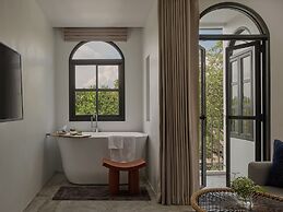 The Motifs Eco Hotel