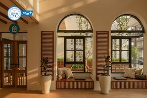 The Motifs Eco Hotel