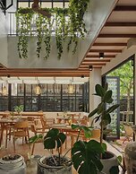 The Motifs Eco Hotel