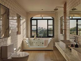 The Motifs Eco Hotel