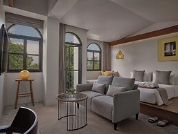 The Motifs Eco Hotel