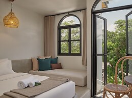 The Motifs Eco Hotel