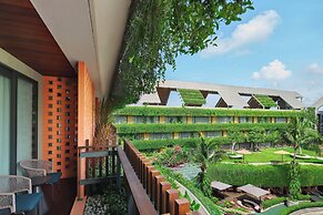 Aloft Bali Kuta at Beachwalk