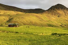 Charming 2-bed Cottage Near Seljalandsfoss