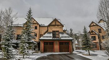 Red Hawk Townhomes 2342