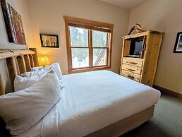 Red Hawk Townhomes 2342