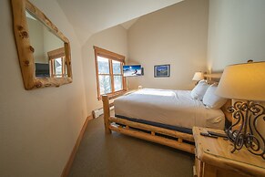 Red Hawk Townhomes 2342