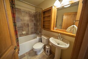 Red Hawk Townhomes 2342