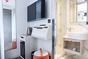 Royal Jade Boutique Hotel