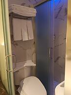 Royal Jade Boutique Hotel