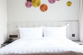 Royal Jade Boutique Hotel