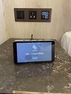 Royal Jade Boutique Hotel