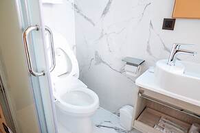 Royal Jade Boutique Hotel