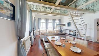 Bajamonti Penthouse in Desković Palace