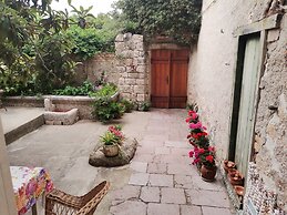 Beach Front Villa a Stone Throw Away From the sea