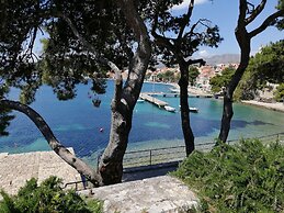 Beach Front Villa a Stone Throw Away From the sea