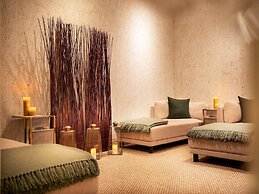 Fairmont Chicago at Millennium Park Gold Experience