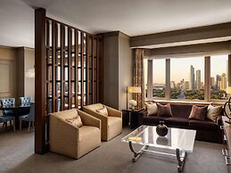 Fairmont Chicago at Millennium Park Gold Experience